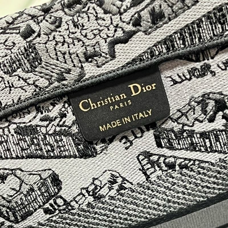 Christian Dior Shopping Bags